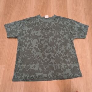 Gymshark Green Camo Tee Shirt Size S